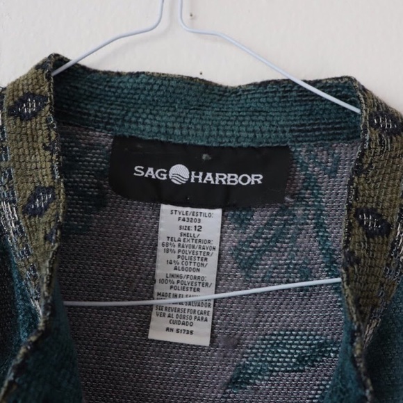 SOLD xx Vintage Sag Harbor Tapestry Button Up Coat - Picture 4 of 8